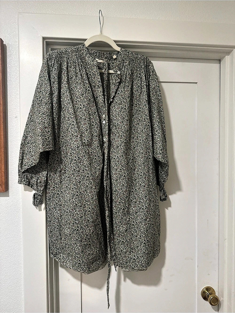 Doen Floral Cotton Tunic in Green & White Small